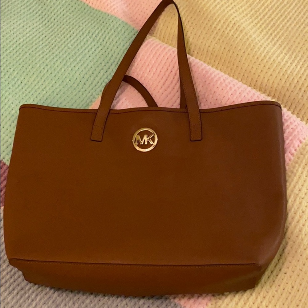 Micheal Kors bag